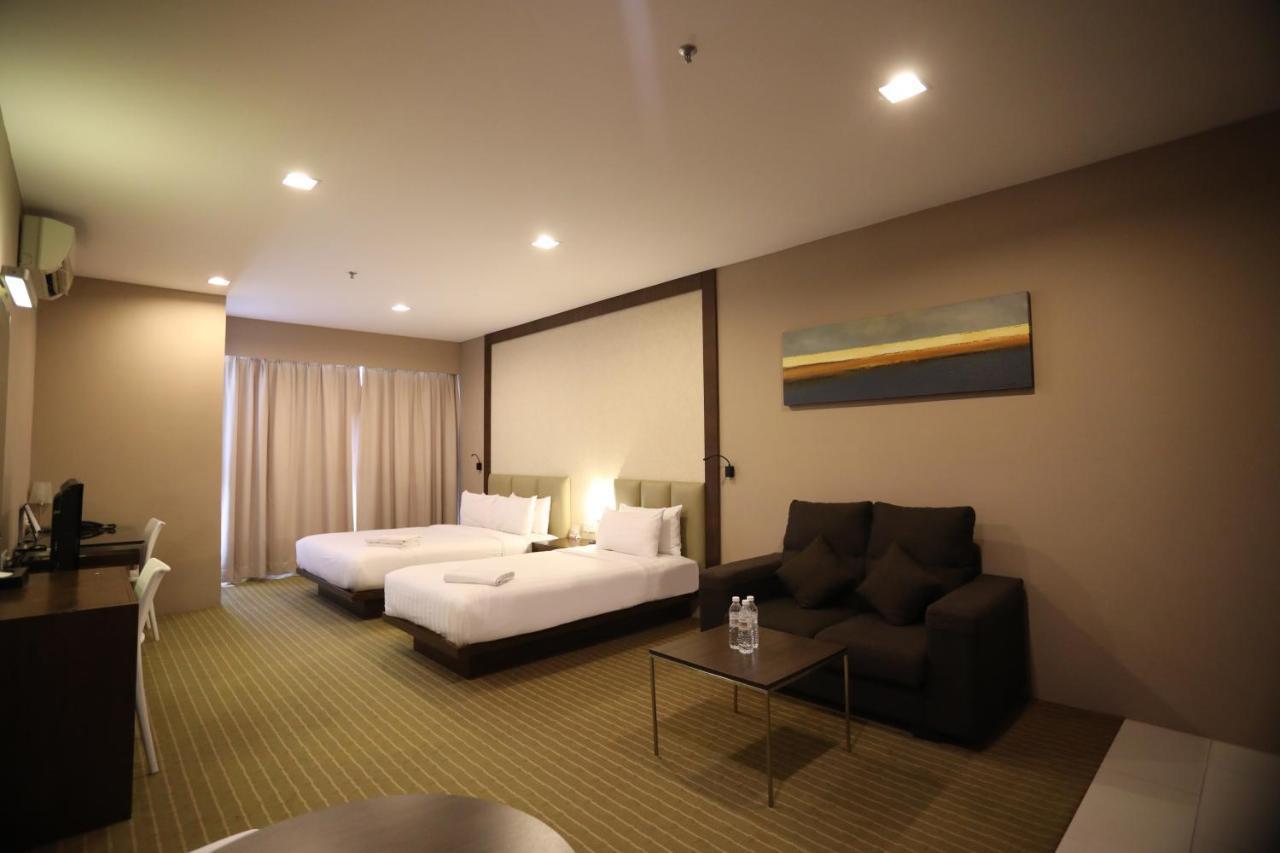 Hotel Primera Suite Cyberjaya Exteriör bild