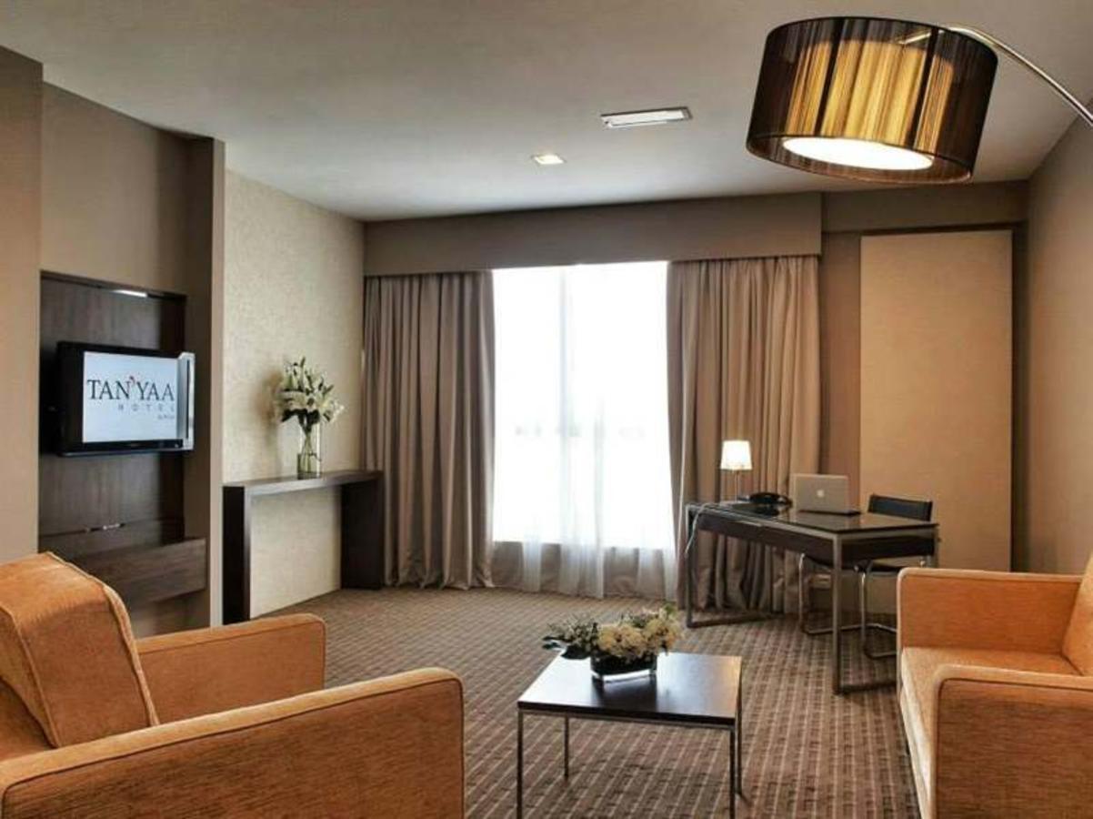 Hotel Primera Suite Cyberjaya Exteriör bild