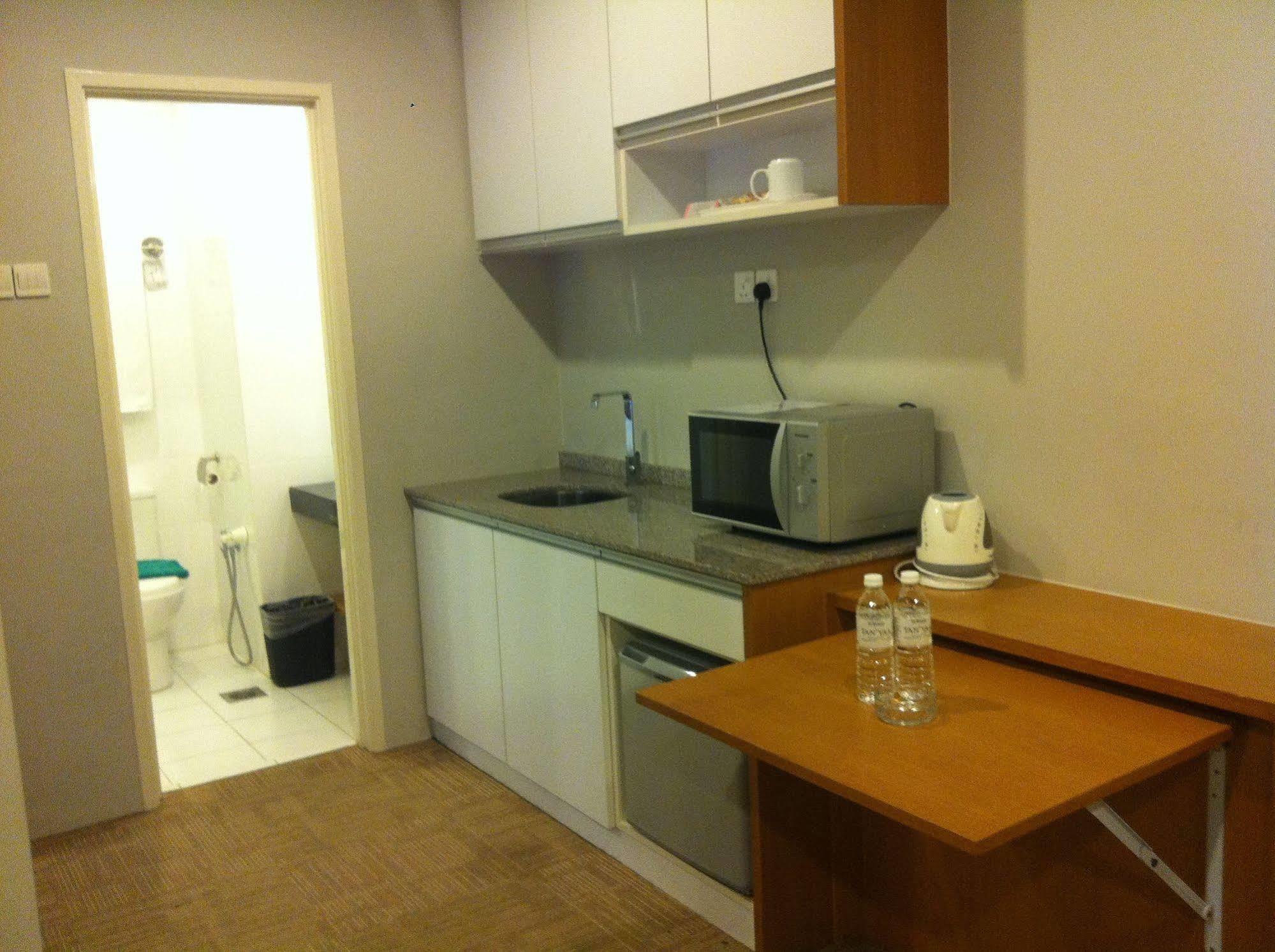 Hotel Primera Suite Cyberjaya Exteriör bild