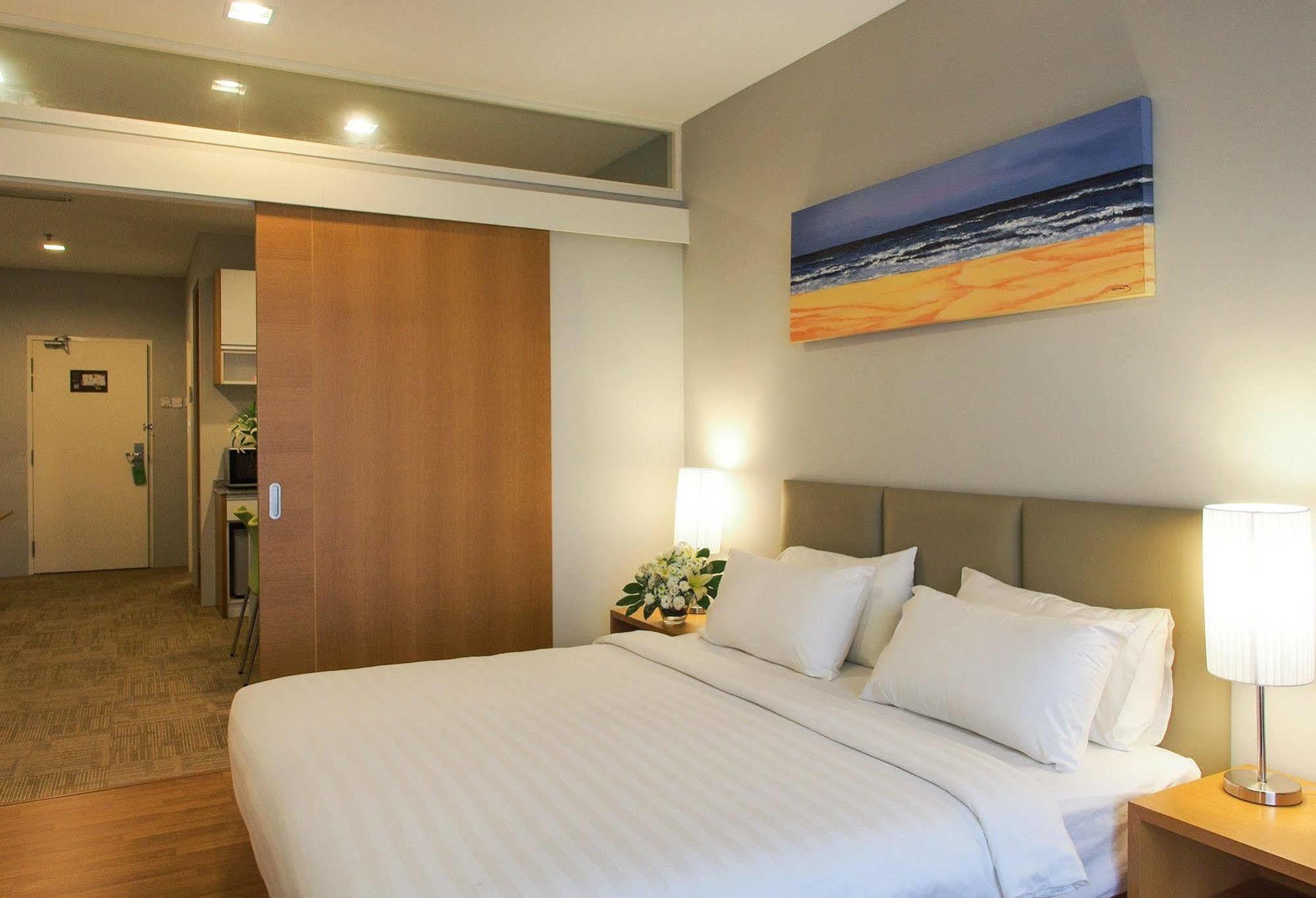 Hotel Primera Suite Cyberjaya Exteriör bild