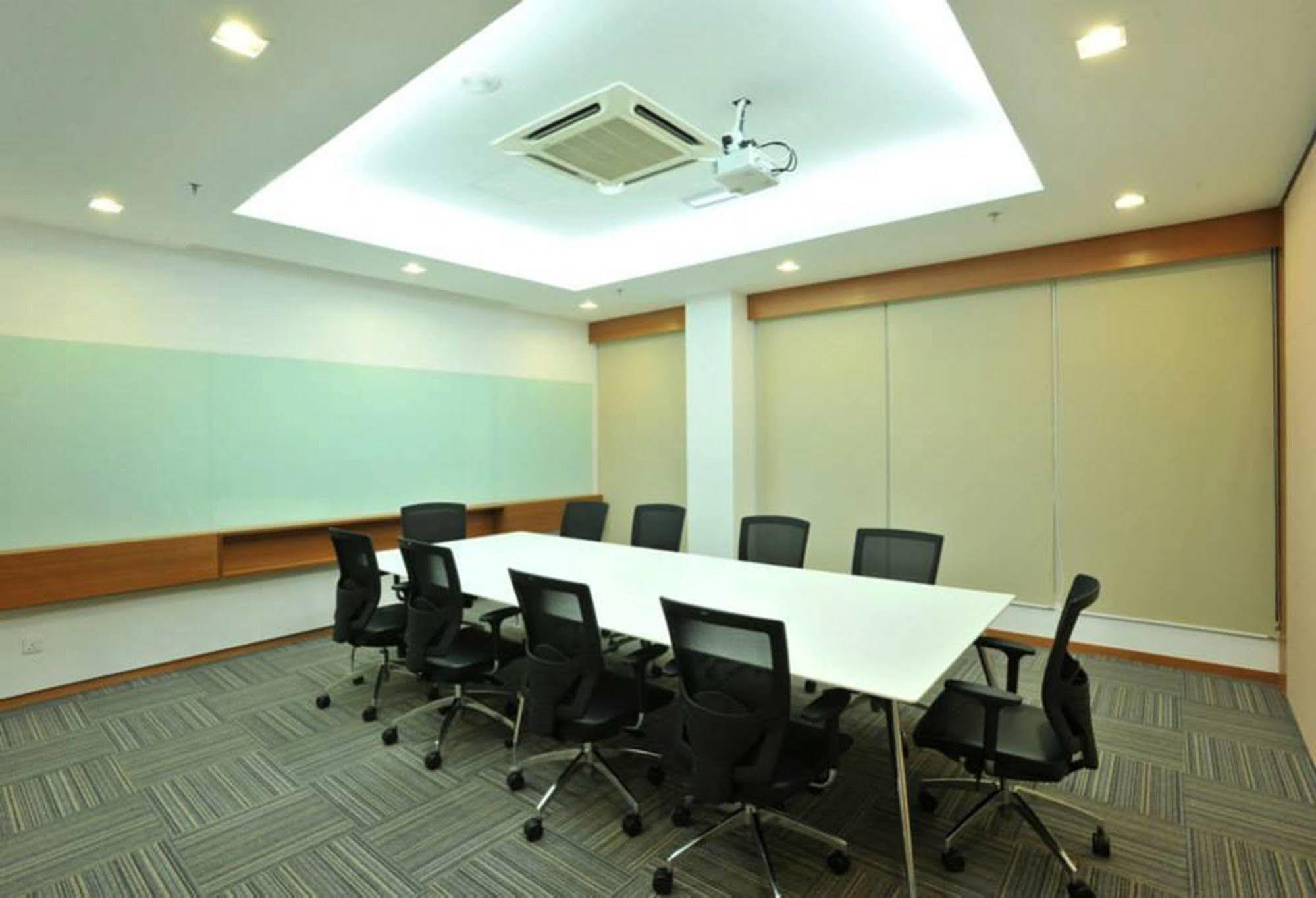 Hotel Primera Suite Cyberjaya Exteriör bild